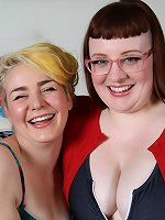 Hairy lesbians enjoying some creamy pussy on cam